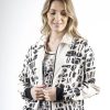 KA-I1008-FRENTE-AKalisson Round Neck Zipped Jacket
