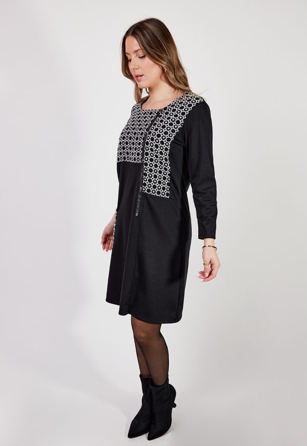 KA B200_34_1Kalisson A-Line Round Neck Dress