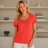 Kav26123-01-upperbody Kalisson coral red cotton top with decorative neckline