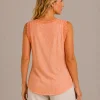kalisson-floral-top-back