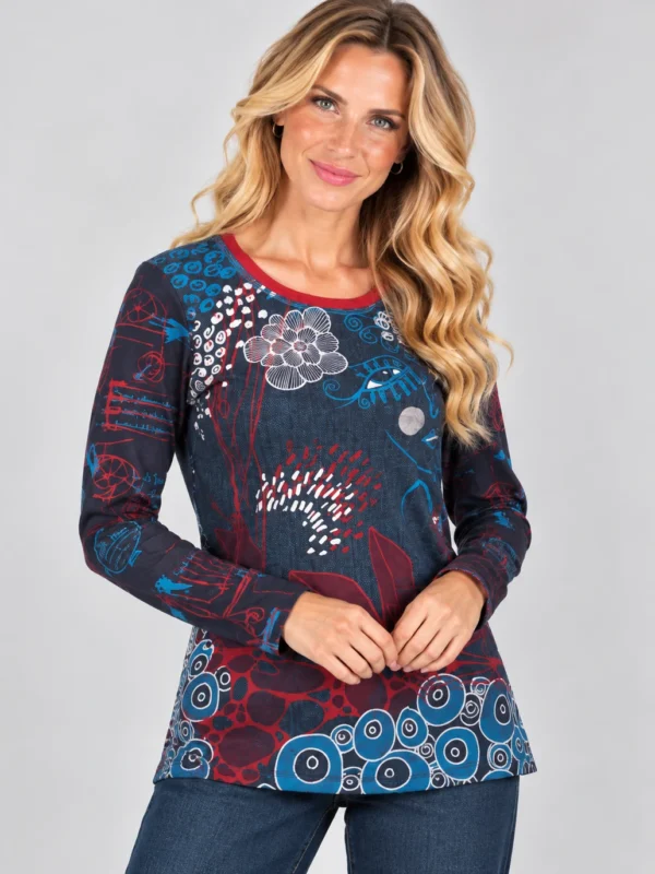 01-kalisson-ka-04123-navy-abstract-print-top-upper-body Kalisson navy abstract print top front upper body view
