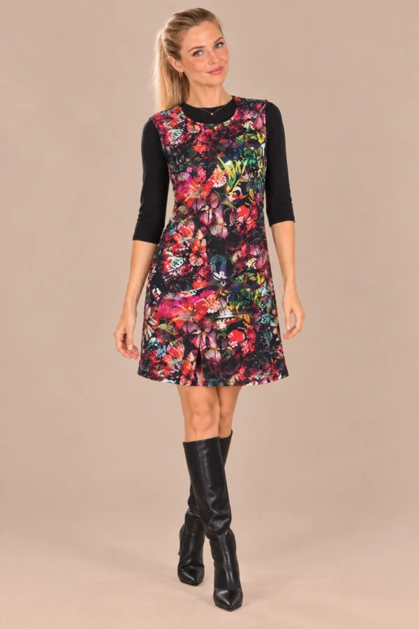 02kalisson-multicolour-floral-print-dress.webp Kalisson multicolour floral print sleeveless dress with round neckline