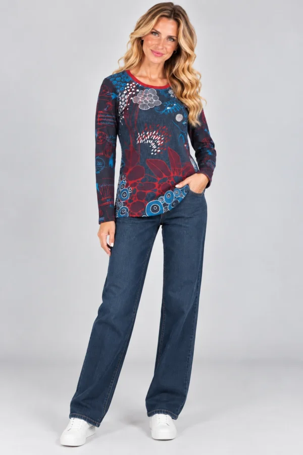 02-kalisson-ka-04123-navy-abstract-print-top-full-body Kalisson navy abstract print top front upper body view